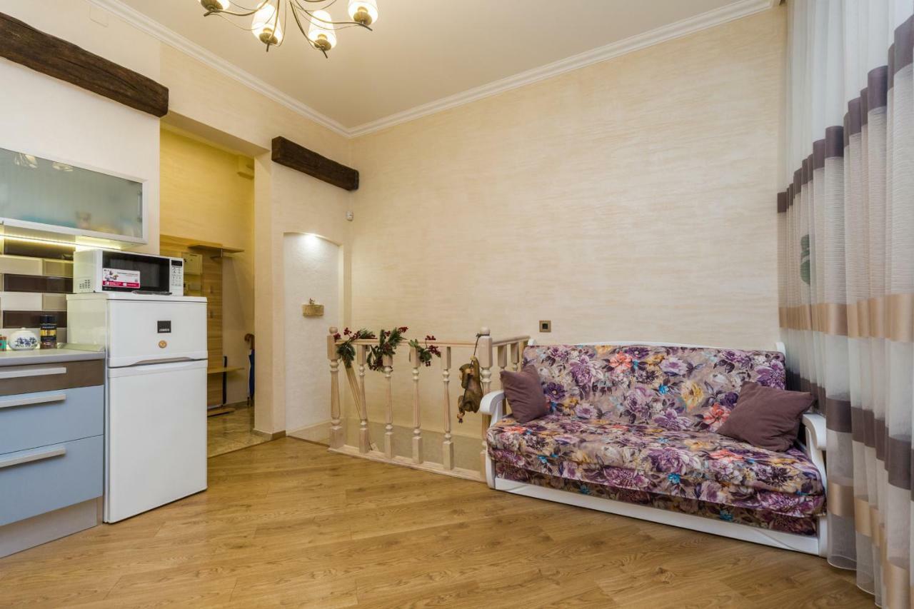 Apartamenty Na Sofievskoy Одеса Екстериор снимка