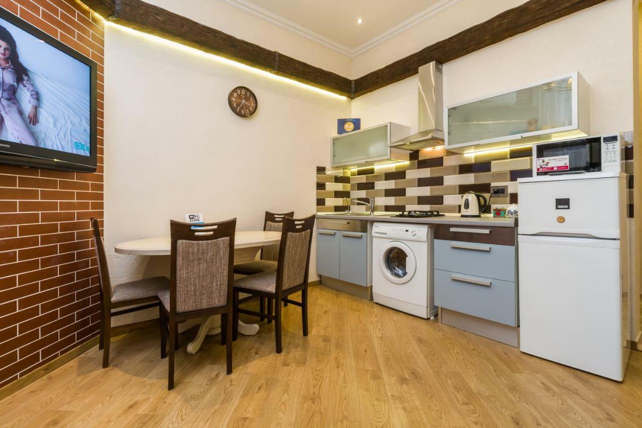 Apartamenty Na Sofievskoy Одеса Екстериор снимка