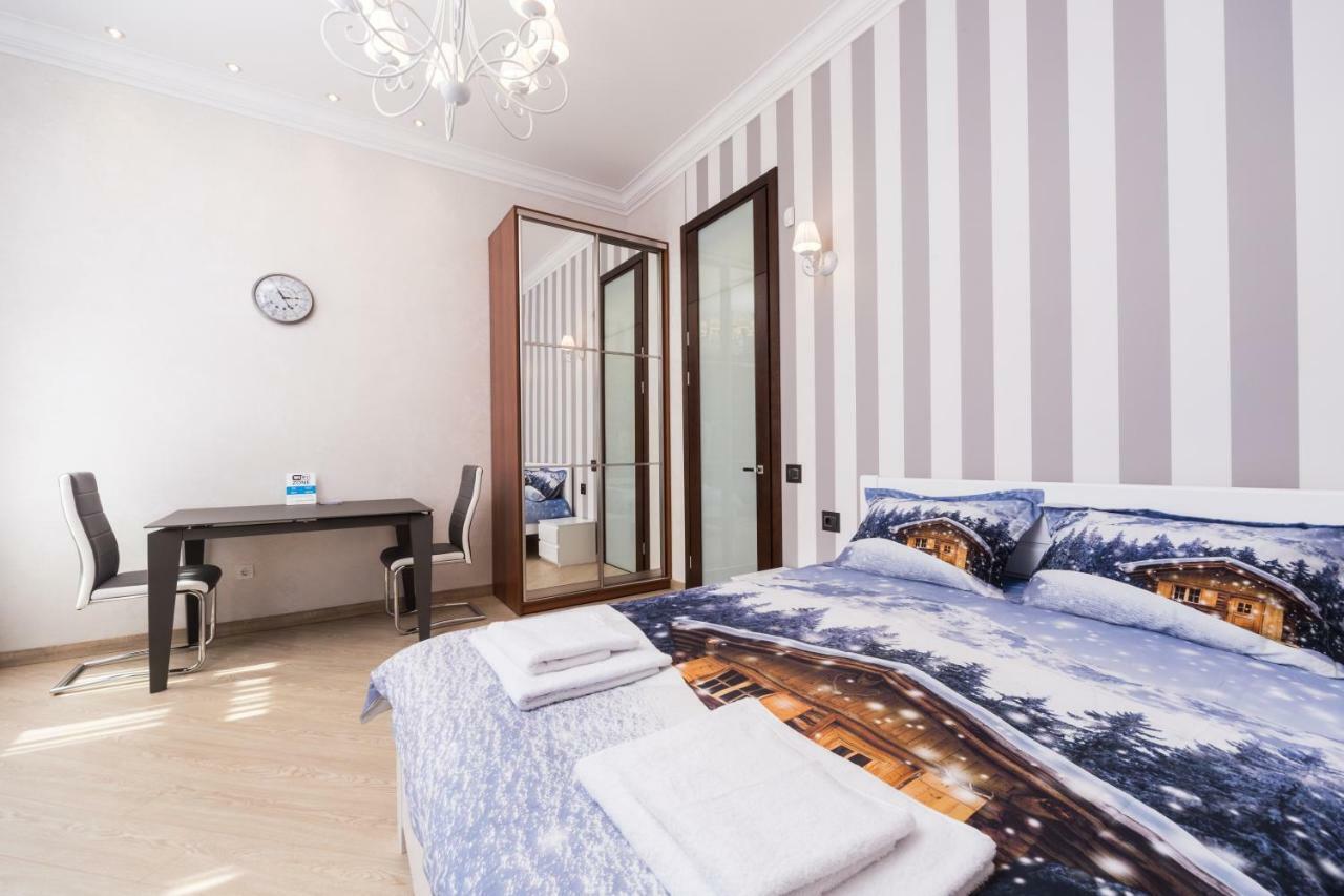 Apartamenty Na Sofievskoy Одеса Екстериор снимка