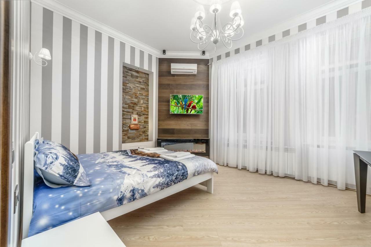 Apartamenty Na Sofievskoy Одеса Екстериор снимка