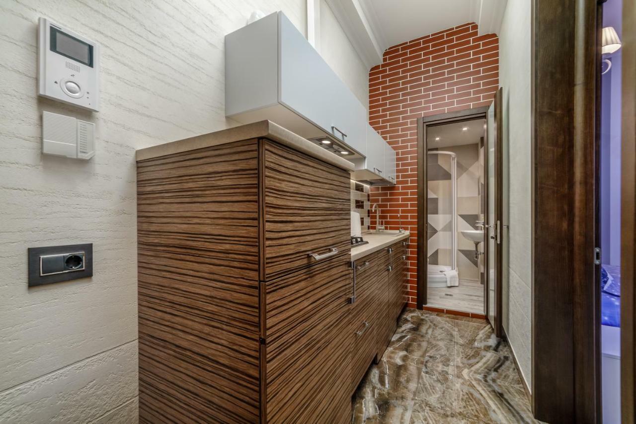 Apartamenty Na Sofievskoy Одеса Екстериор снимка